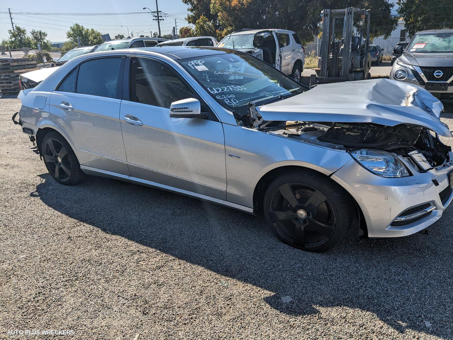 2010 Mercedes E Class Right Front Window Reg Motor