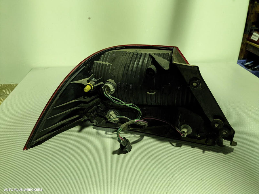 2003 Mitsubishi Lancer Right Taillight