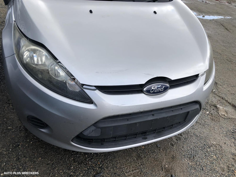 2009 Ford Fiesta Left Guard