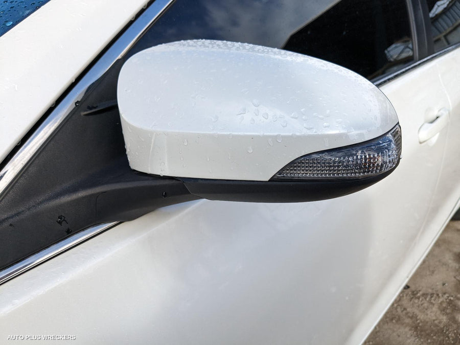2015-2017 Toyota Camry Left Door Mirror