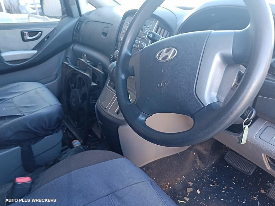 2008 Hyundai Iload/imax Left Door Mirror