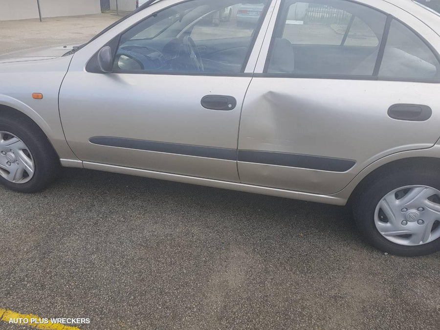 2003 Nissan Pulsar Right Guard