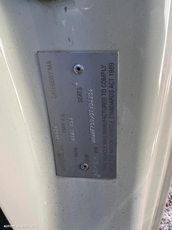 2008 Mini Cooper Left Taillight