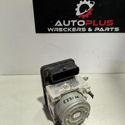 2012-2017 Mazda Cx5 Abs Pump Modulator