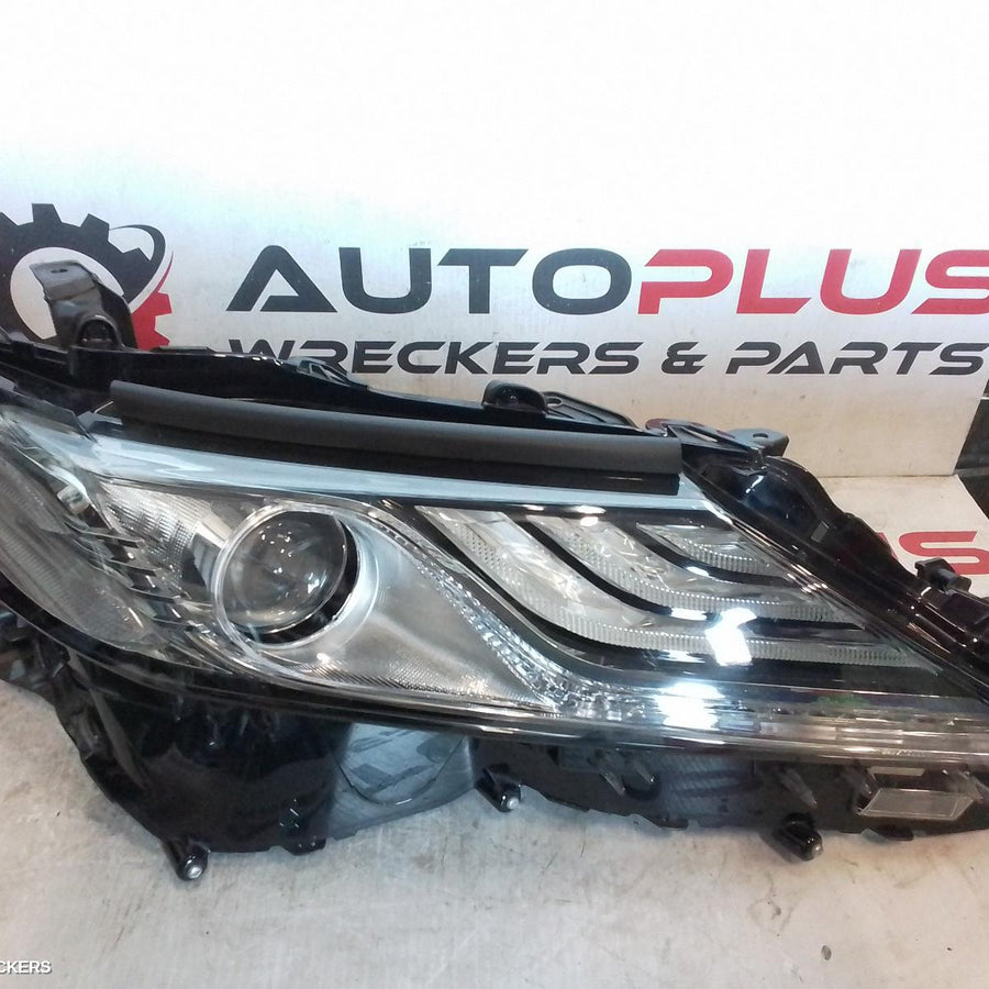 2021-2024 Toyota Camry Right Headlamp