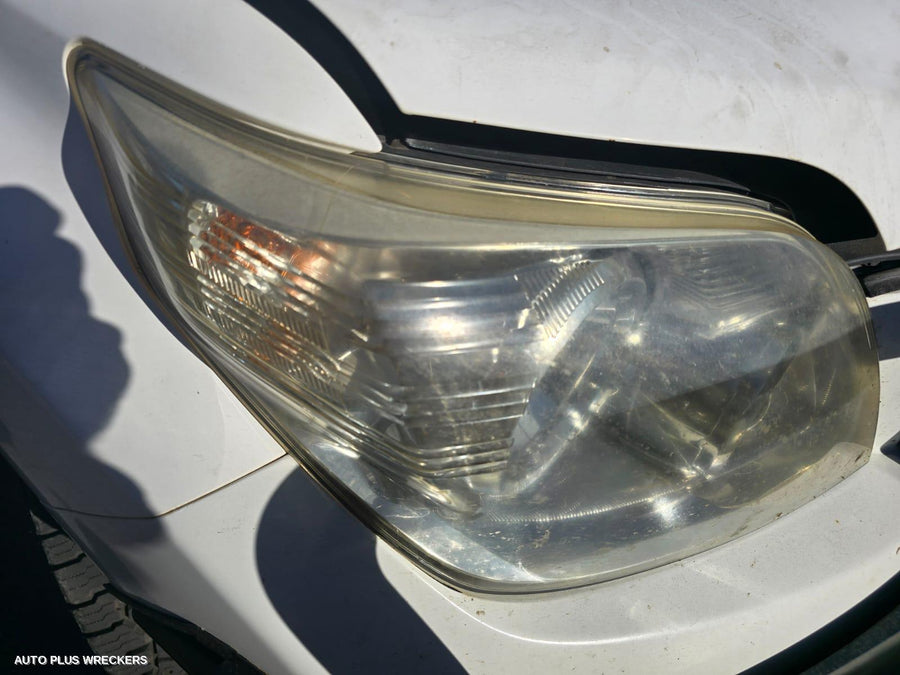 2009-2013 Toyota Prado Headrest