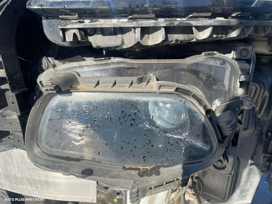 2015 Jeep Cherokee Left Headlamp
