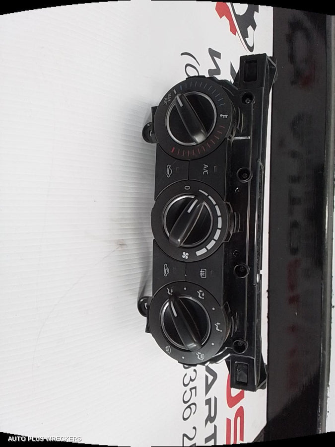 2017-2026 Mazda 2 Heater Ac Controls