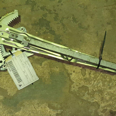 2009 Mitsubishi Outlander Right Front Window Reg Motor