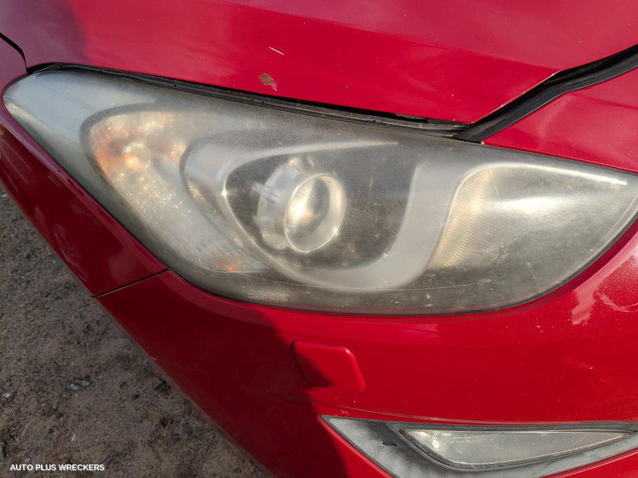 2012 Hyundai I30 Right Headlamp