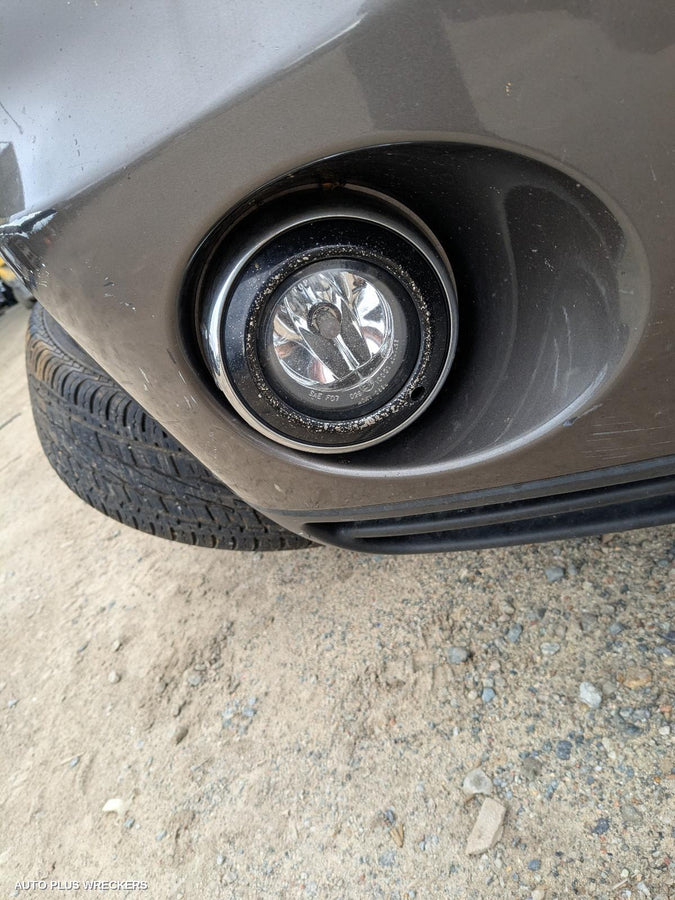 2011 Mitsubishi Outlander Rear Garnish