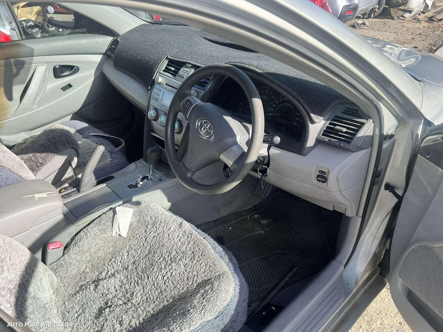 2008 Toyota Camry Sunvisor