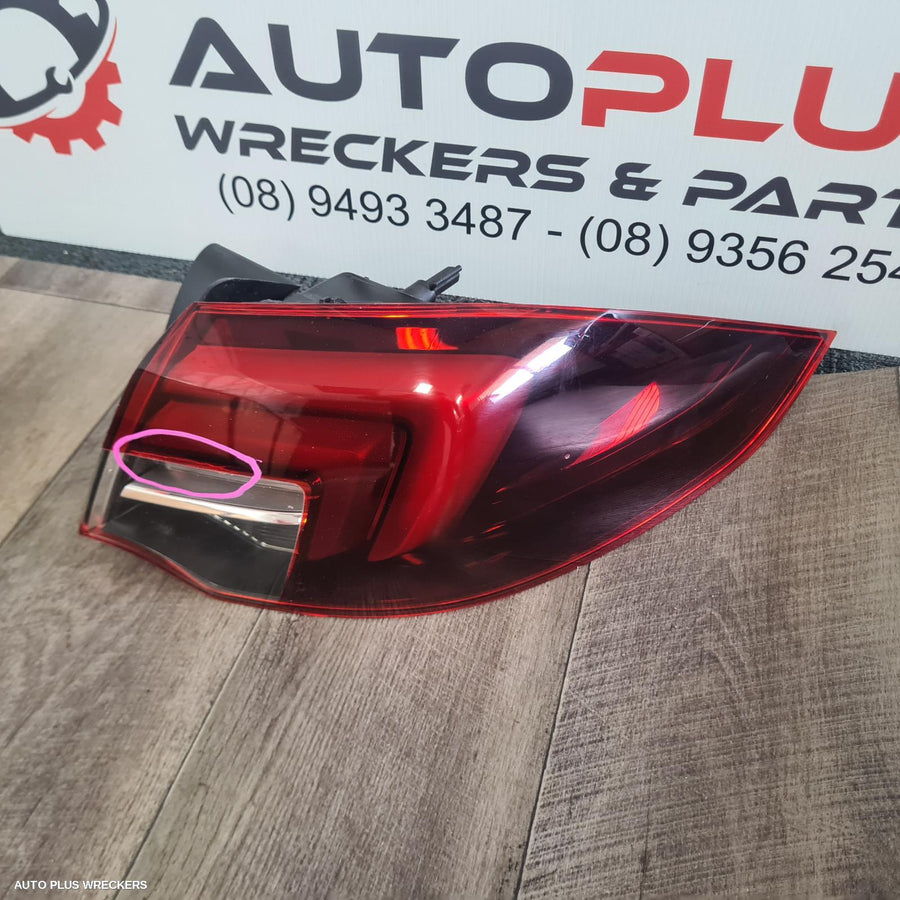 2017-2020 Holden Commodore Right Taillight