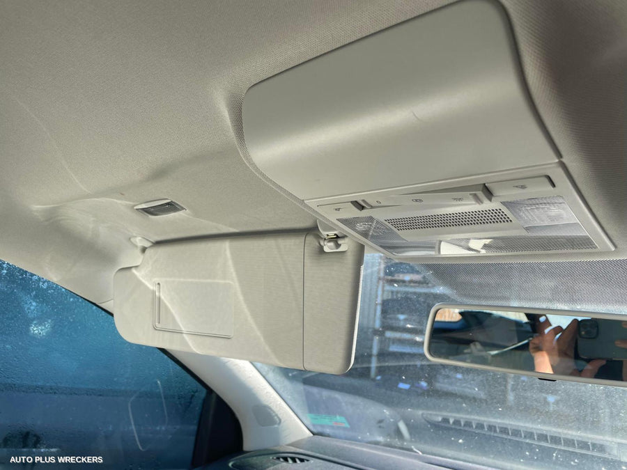 2012 Volkswagen Polo Right Door Mirror