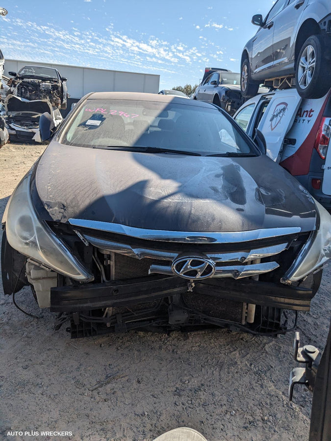 2012 Hyundai I45 Right Taillight