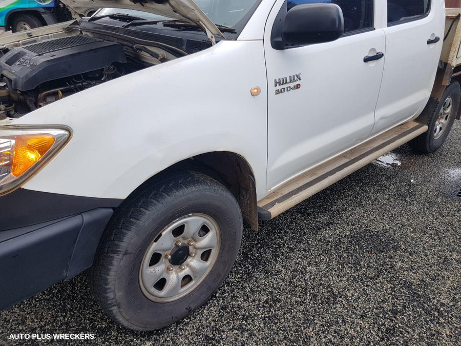 2005 Toyota Hilux Door Handle