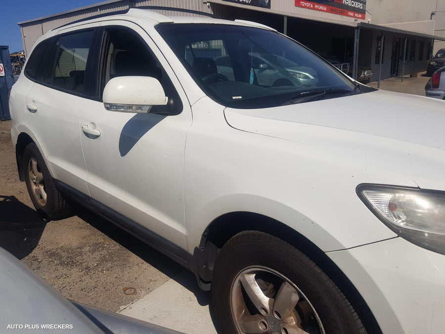 2008 Hyundai Santa Fe Grille