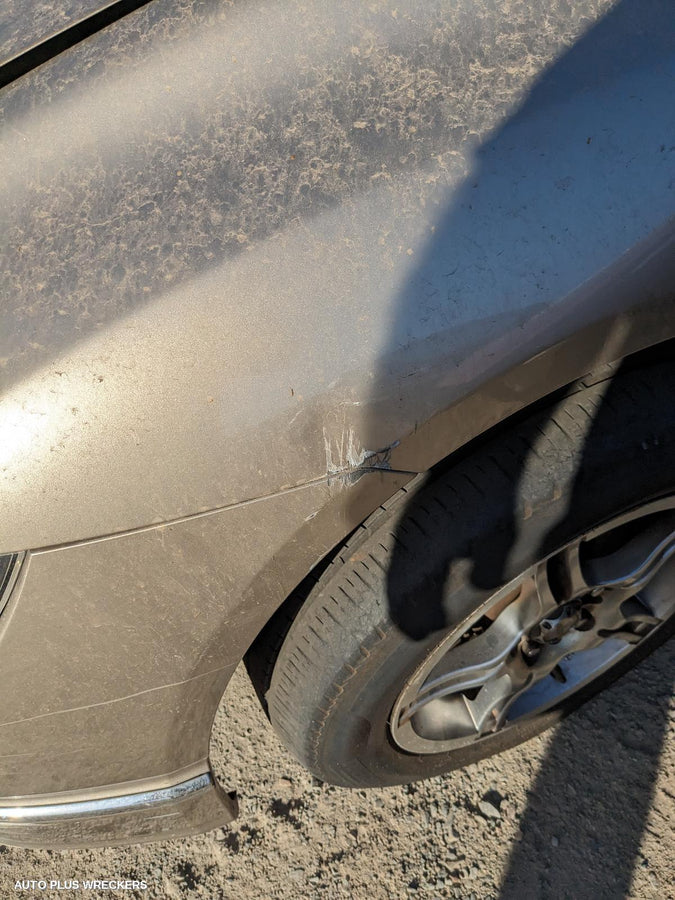 2005 Honda Odyssey Bonnet