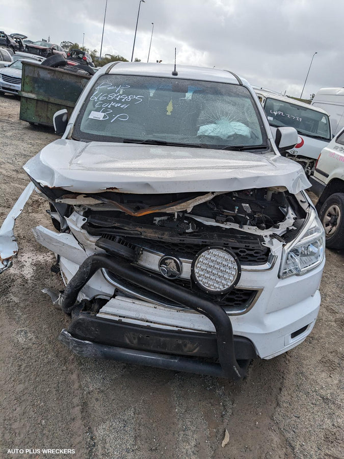2014 Holden Colorado Headrest