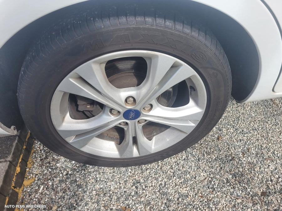 2012 Ford Mondeo Radiator Support