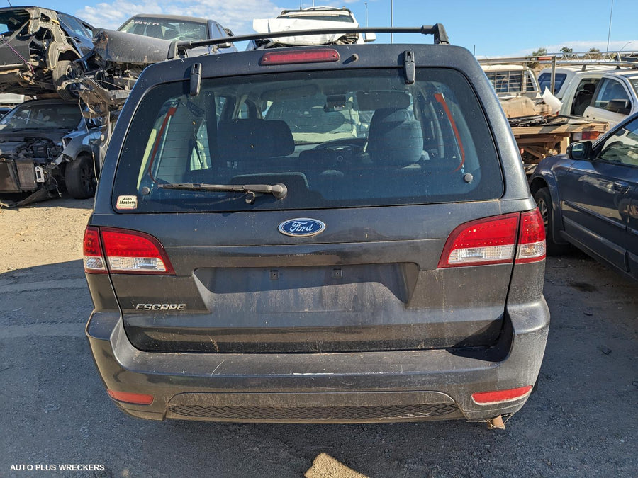 2010 Ford Escape Grille