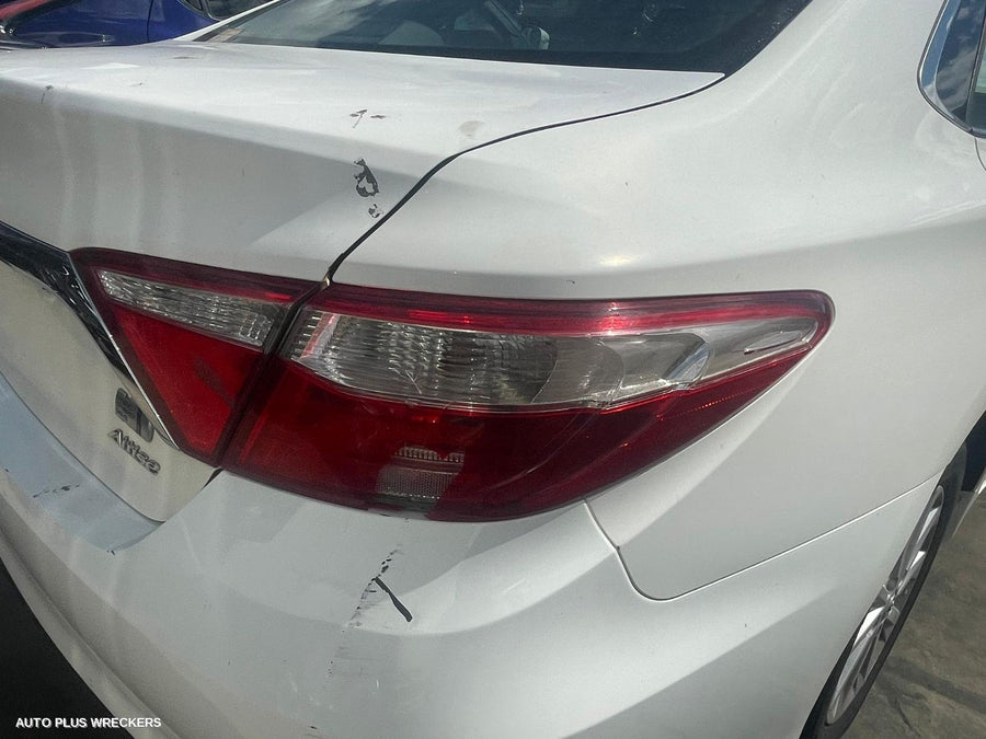 2016 Toyota Camry Sunvisor