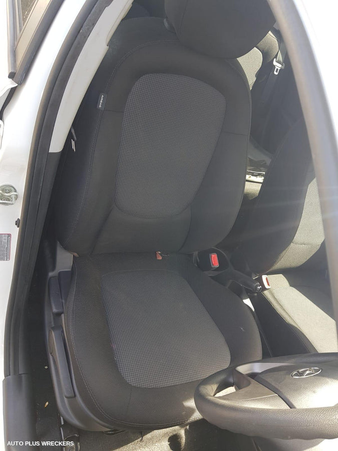 2014 Hyundai I20 Right Rear Wnd Reg Motor