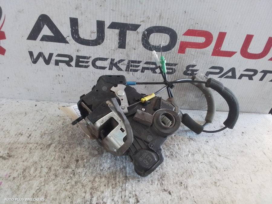 2005-2013 Lexus Is250/is250c Door Boot Gate Lock