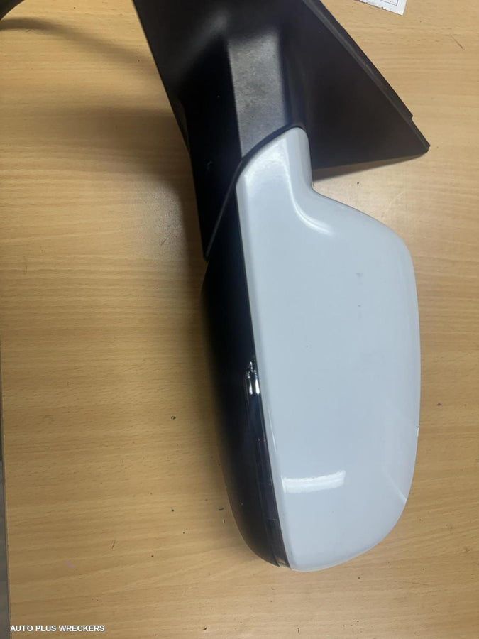 2009-2016 Audi A4 Left Door Mirror