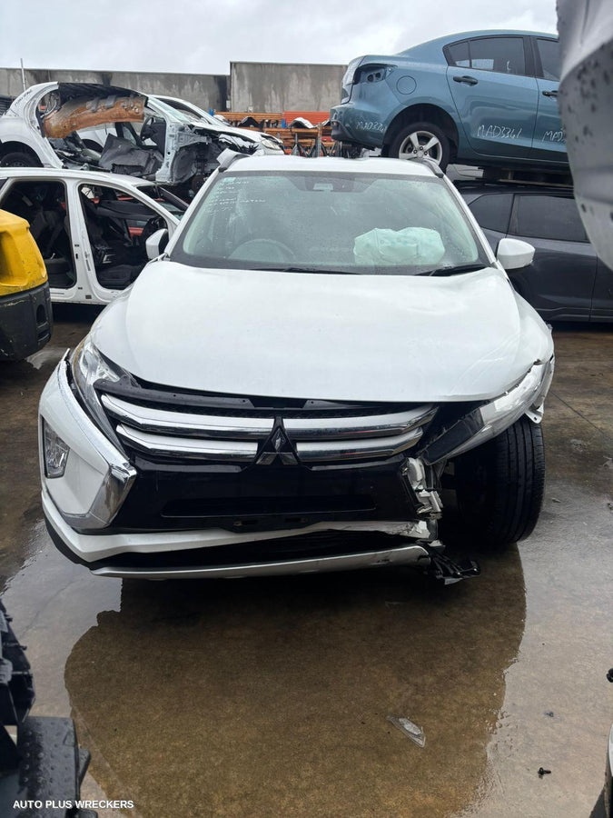 2017-2026 Mitsubishi Eclipse Cross Right Rear Door Window