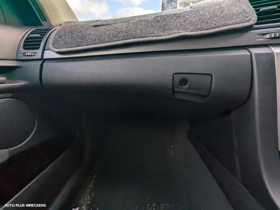 2008 Holden Commodore Right Door Mirror