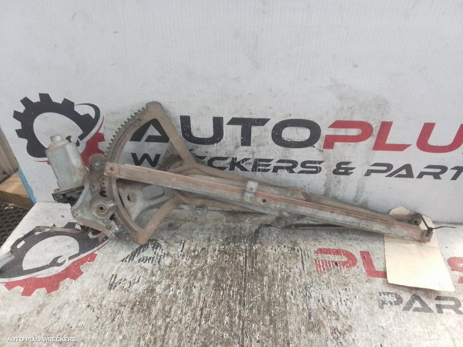 1998-2002 Toyota Landcruiser Left Front Window Reg Motor