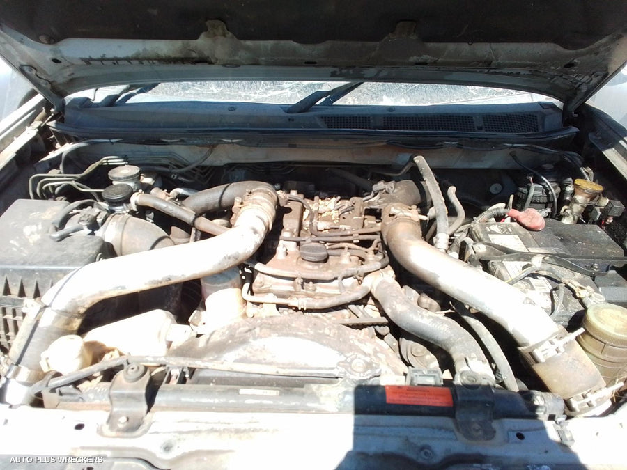 2013 Isuzu Dmax Grille