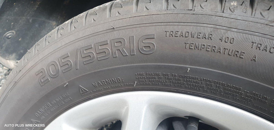 2019 Holden Astra Right Rear Door Sliding