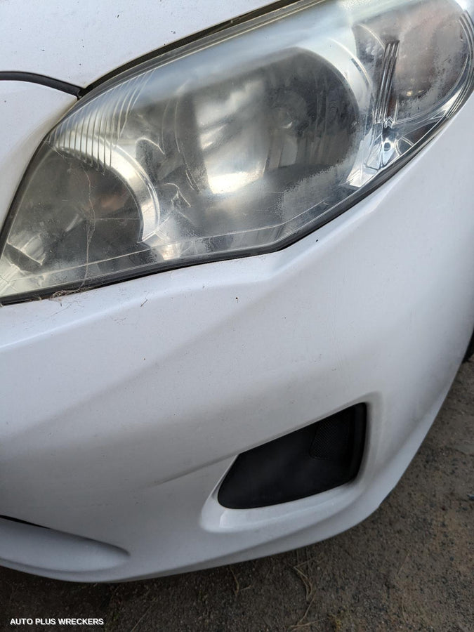 2010 Toyota Corolla Right Headlamp