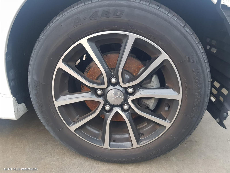 2017 Mitsubishi Lancer Left Guard Liner