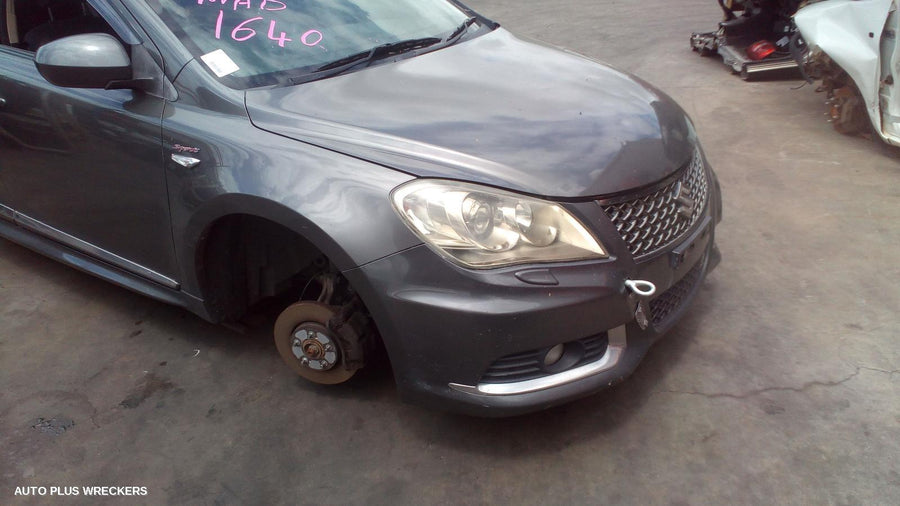 2011 Suzuki Kizashi Right Headlamp