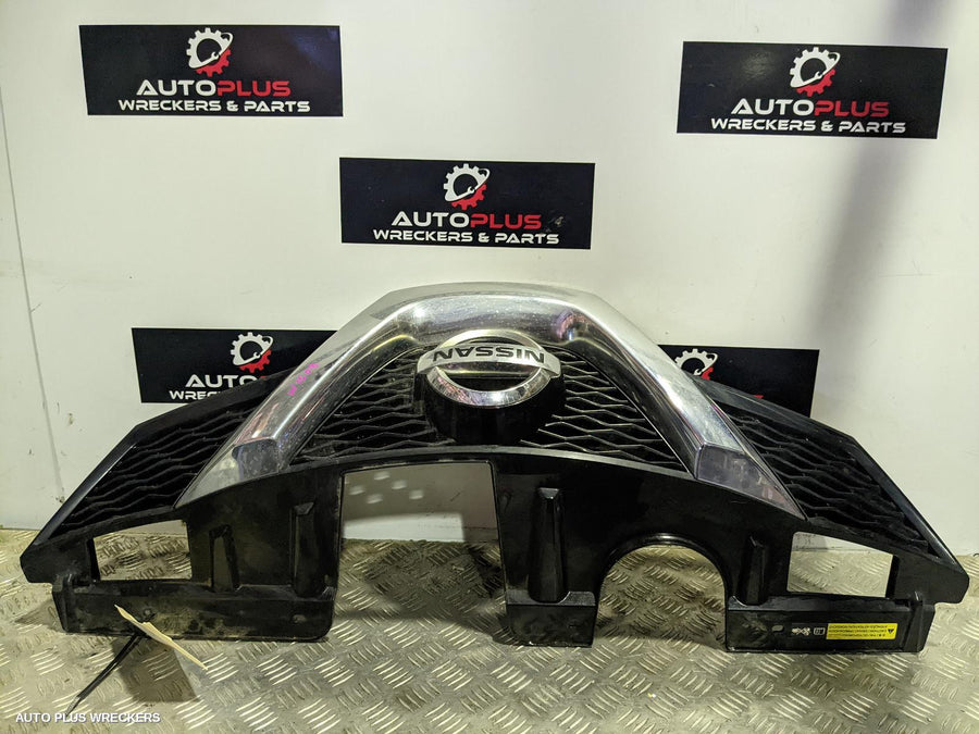 2014 Nissan Xtrail Grille