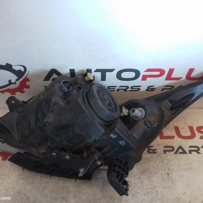 2009-2011 Holden Cruze Right Headlamp