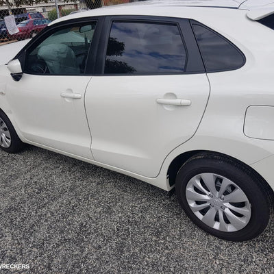 2016-2019 Suzuki Baleno Left Indicator Fog Side