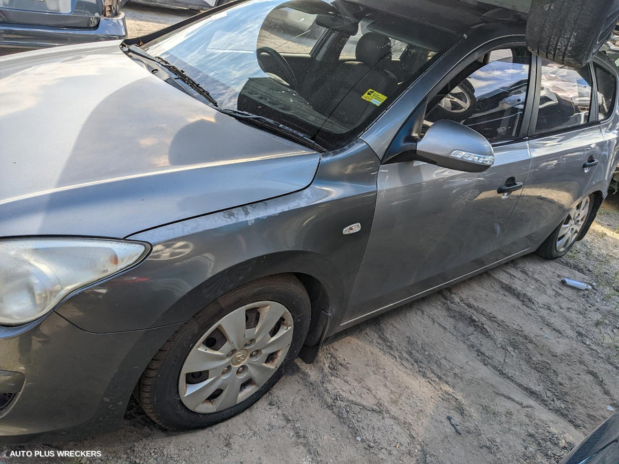 2011 Hyundai I30 Right Front Door