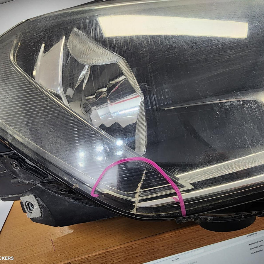 2012-2017 Volkswagen Golf Right Headlamp