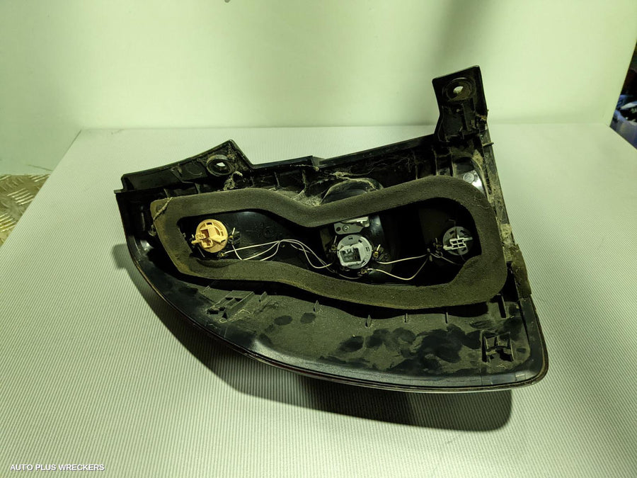 2004 Toyota Prado Right Taillight