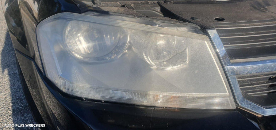 2007 Dodge Avenger Left Taillight