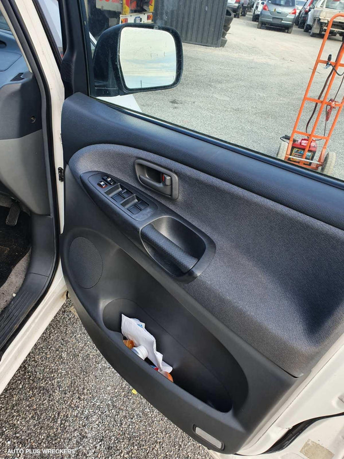 2004 Toyota Tarago Right Rear Door Sliding