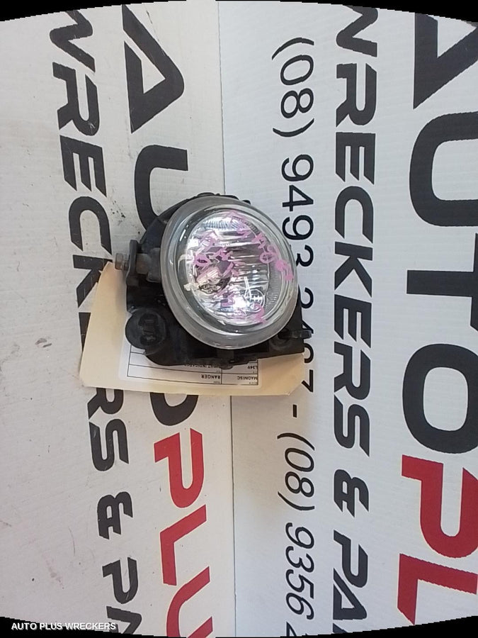 2011 Ford Ranger Right Indicator Fog Side