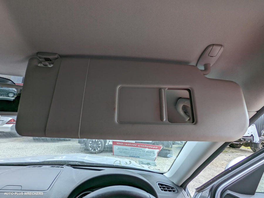 2016 Skoda Yeti Left Front Door