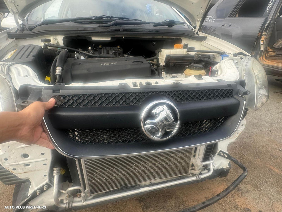 2012 Holden Barina Right Front Window Reg Motor