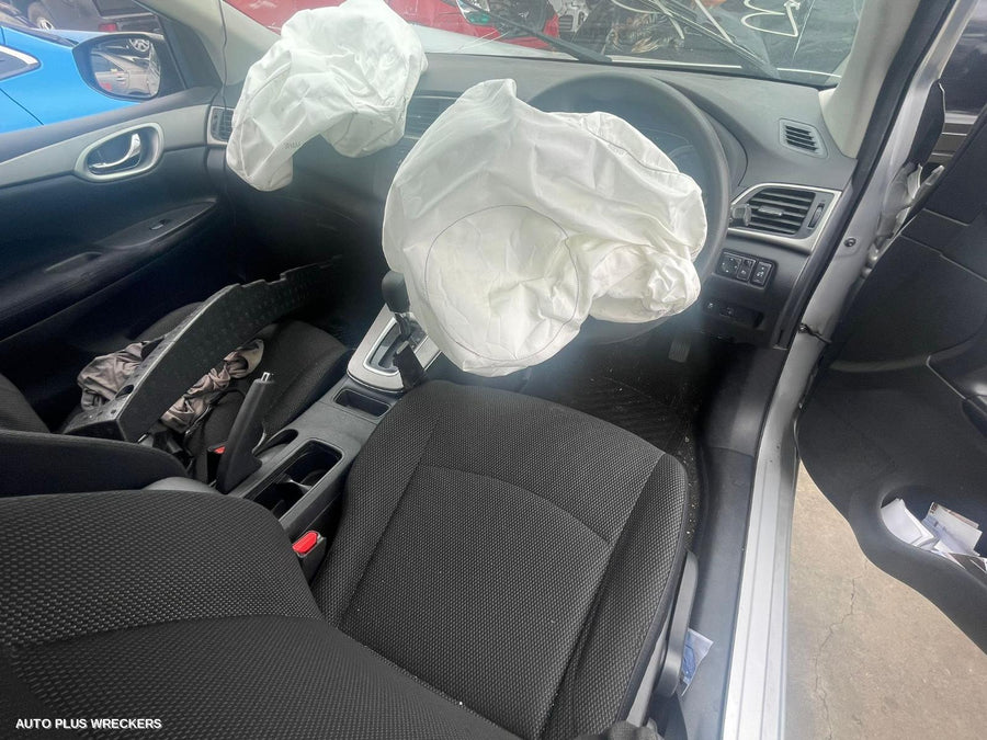 2015 Nissan Pulsar Alternator