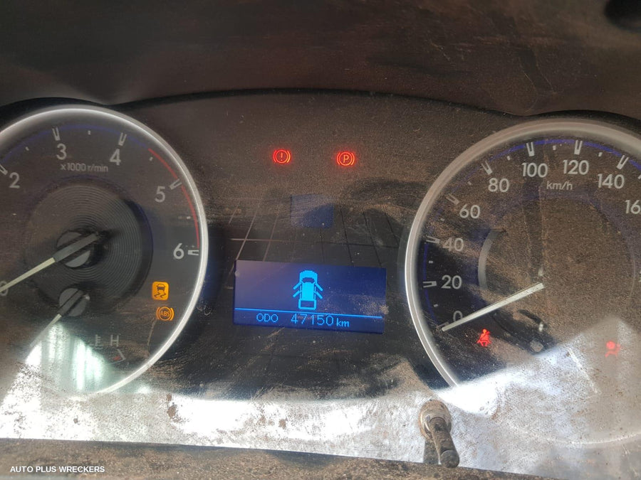 2019 Toyota Hilux Left Front Window Reg Motor